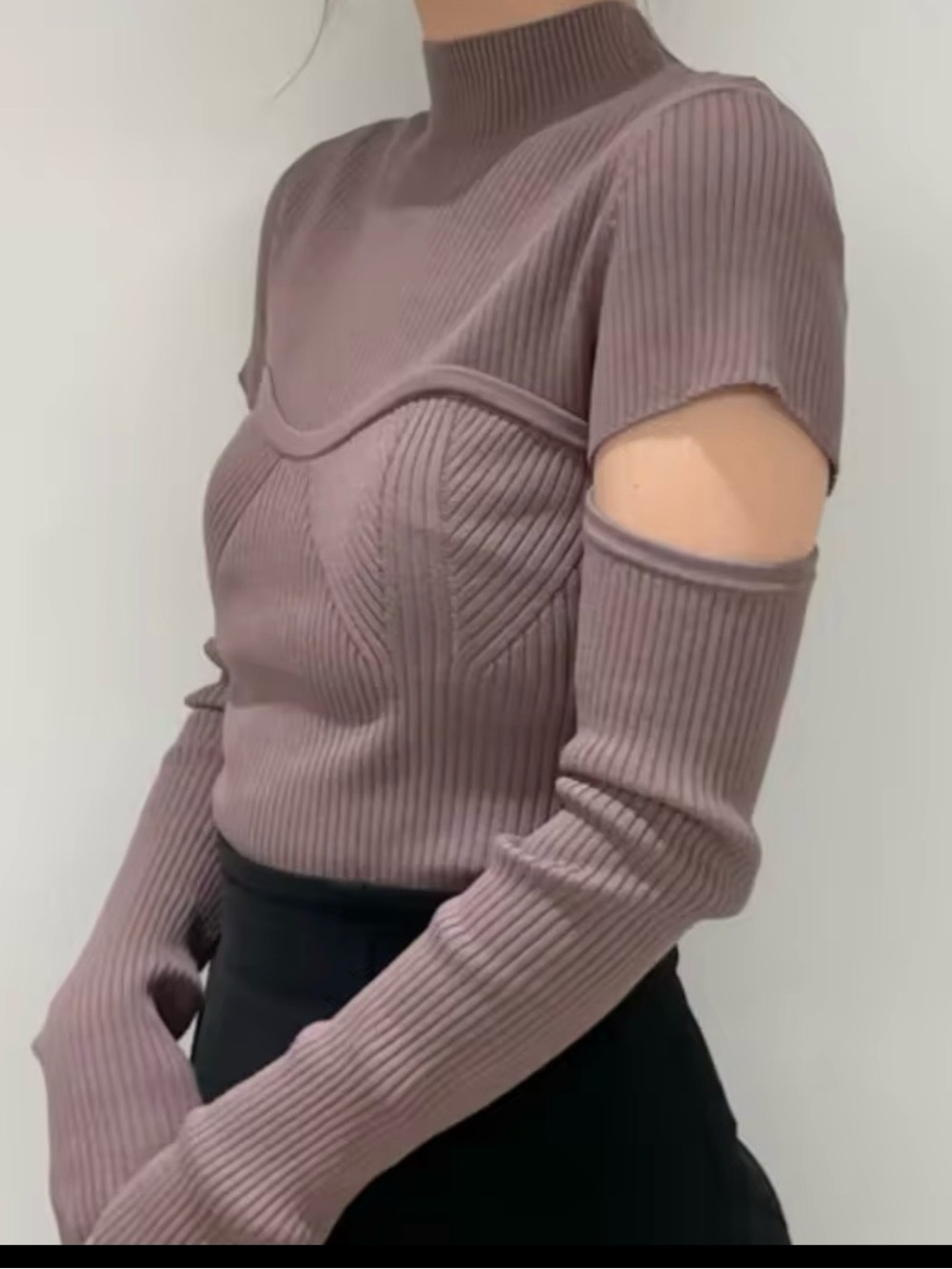 XS/S Ribbed Off-Shoulder Mock Neck Crop Top in Taupe